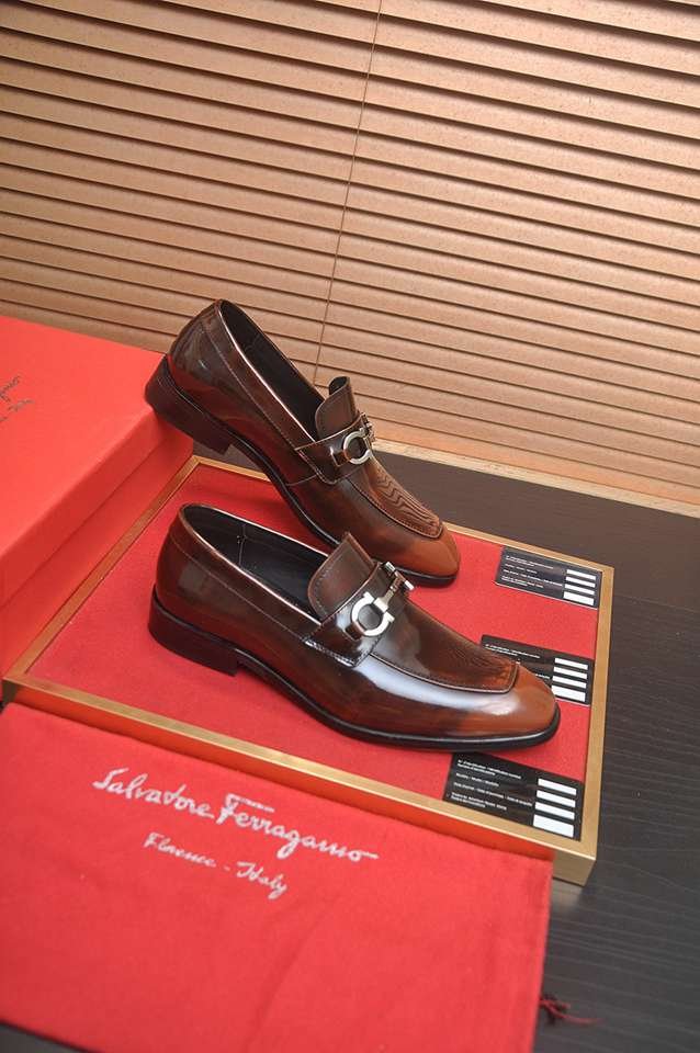 Ferragamo Leather Designer Sneakers Colorway 10 1133270-10