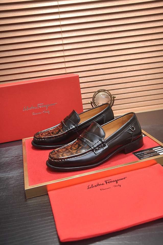 Ferragamo Leather Dress Shoes Colorway 11 1133310-11