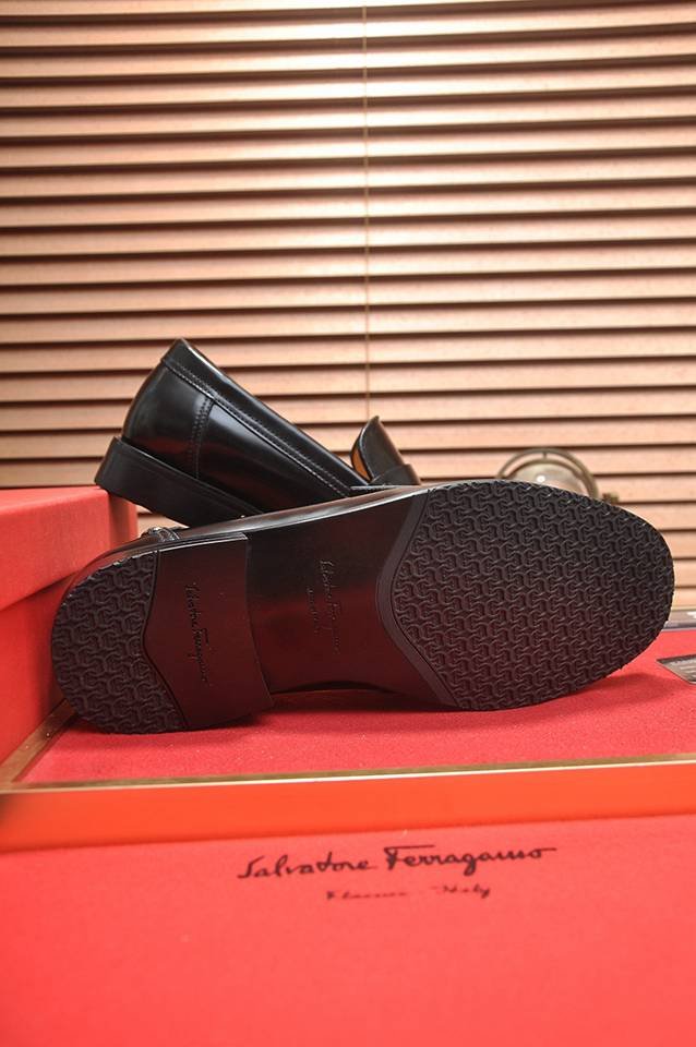 Ferragamo Leather Dress Shoes Colorway 11 1133310-11