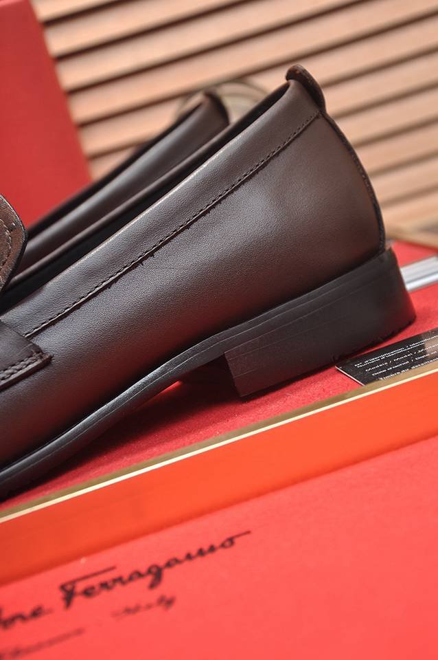 Ferragamo Leather Dress Shoes Colorway 9 1133310-9
