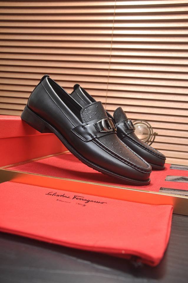 Ferragamo Leather Dress Shoes Colorway 8 1133310-8