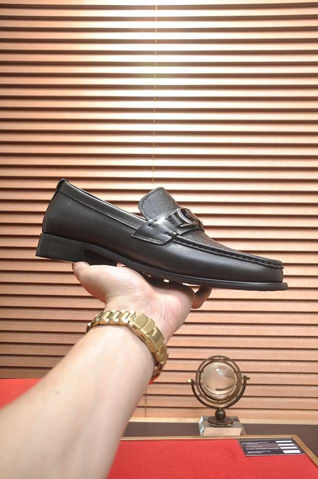 Ferragamo Leather Dress Shoes Colorway 8 1133310-8