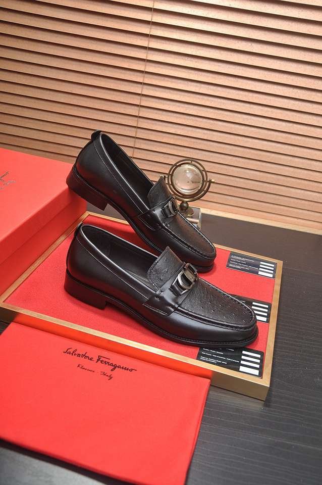 Ferragamo Leather Dress Shoes Colorway 8 1133310-8