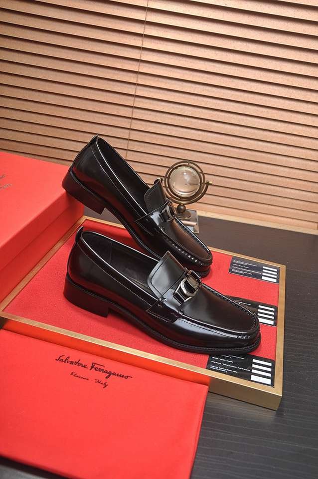 Ferragamo Leather Dress Shoes Colorway 5 1133310-5