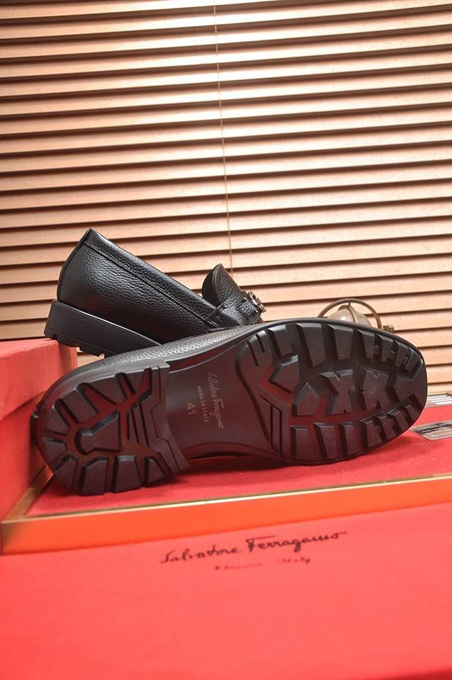 Ferragamo Leather Dress Shoes Colorway 2 1133300-2
