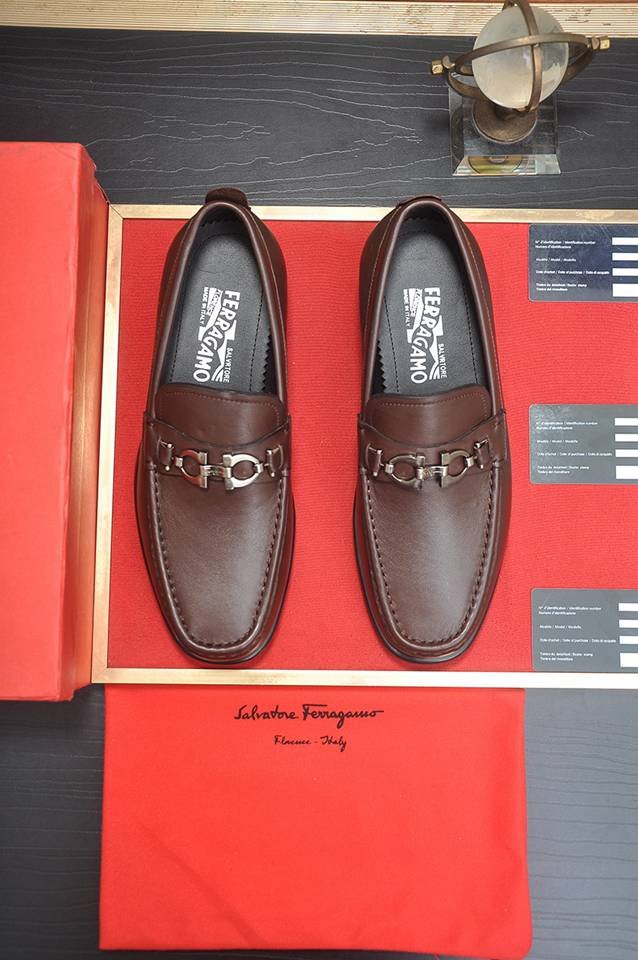 Ferragamo Leather Dress Shoes Colorway 1 1133300-1