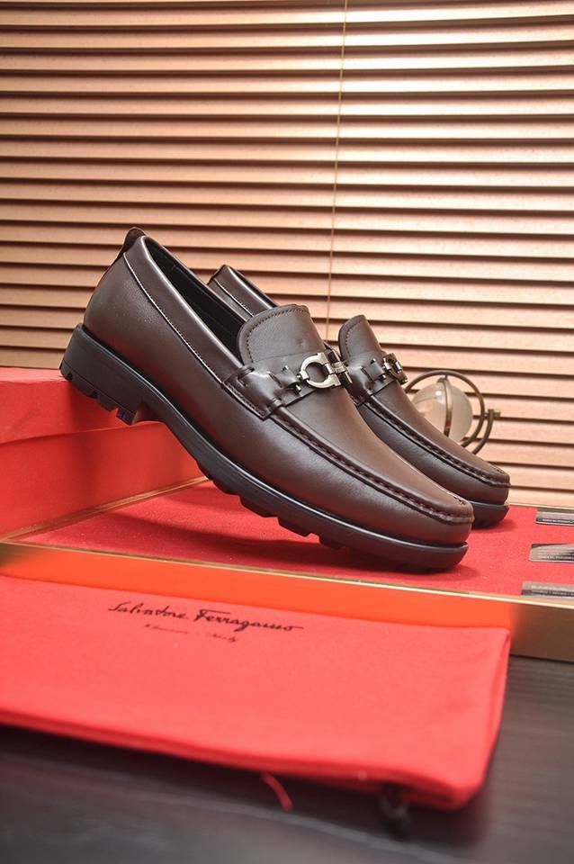 Ferragamo Leather Dress Shoes Colorway 1 1133300-1