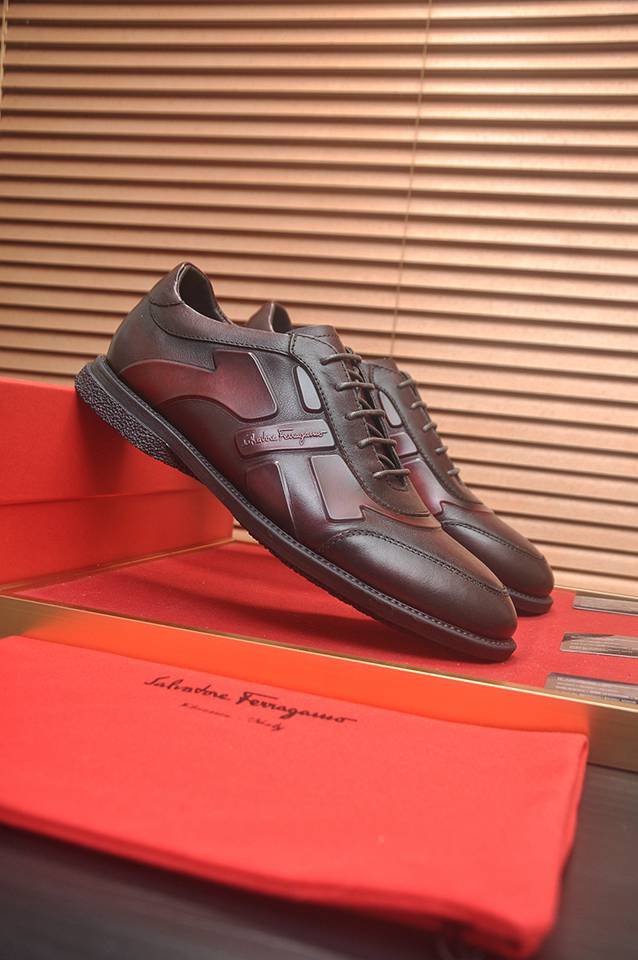 Ferragamo Men’s Calfskin leather Sneakers Colorway 4 1133310-4
