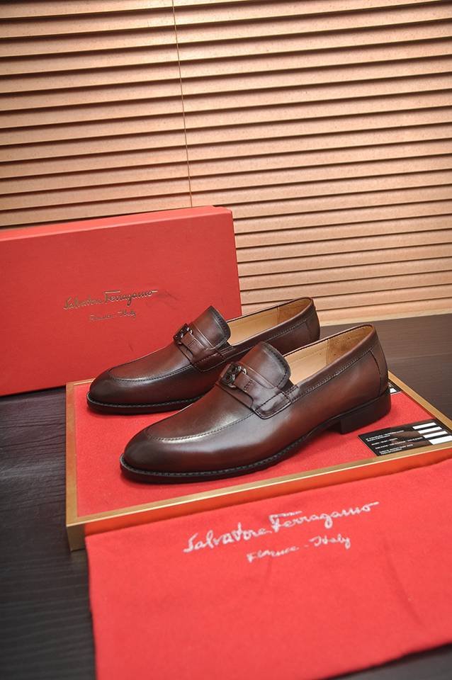 Ferragamo Leather Designer Sneakers Colorway 10 1133290-10