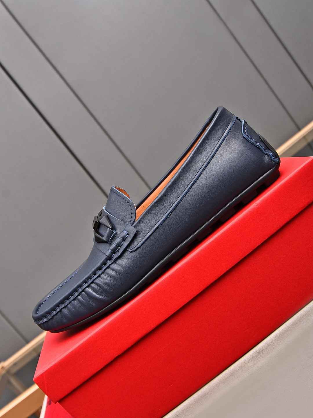 Ferragamo Leather Sneakers Colorway 1 1308220-1