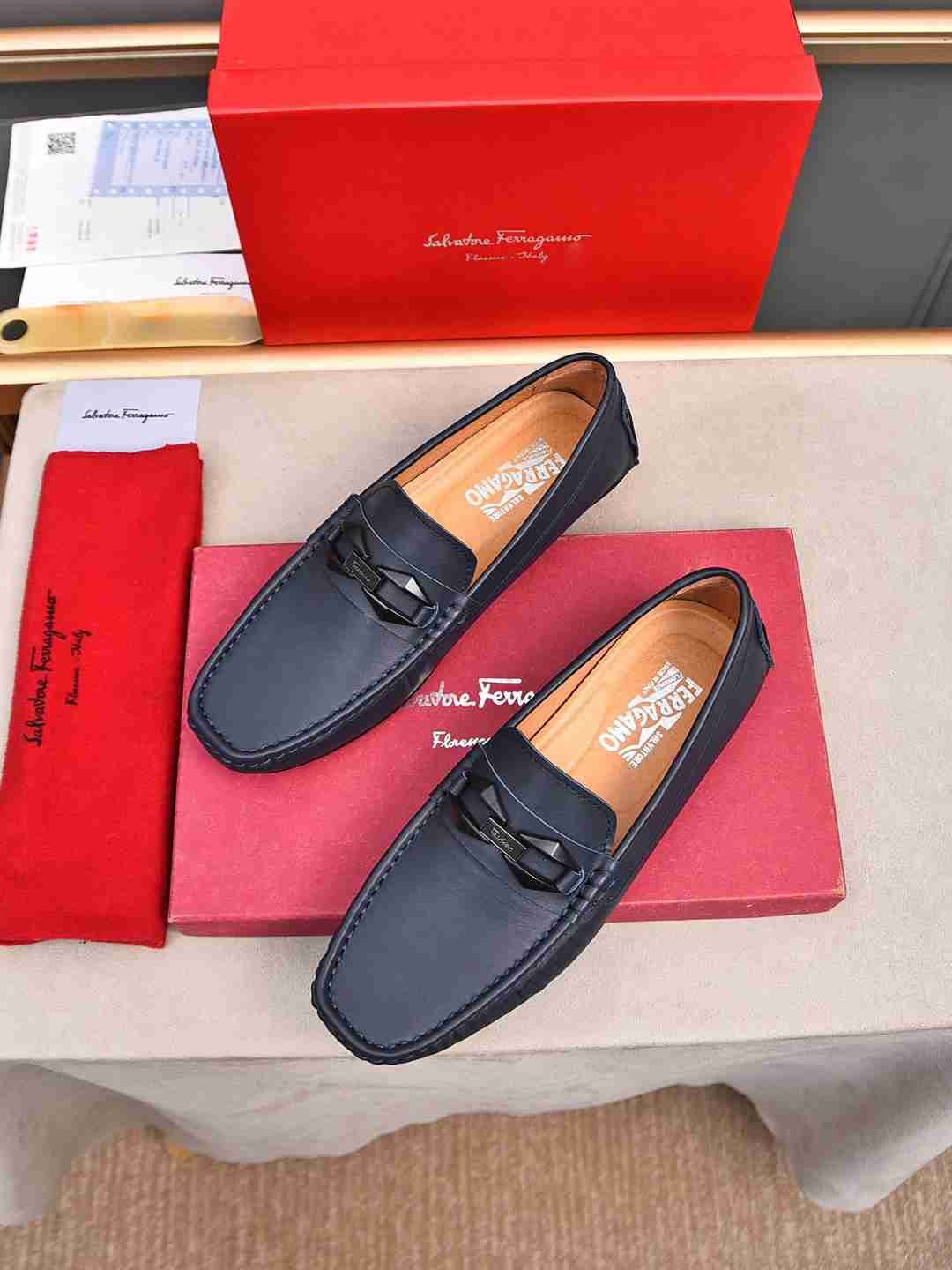 Ferragamo Leather Sneakers Colorway 1 1308220-1