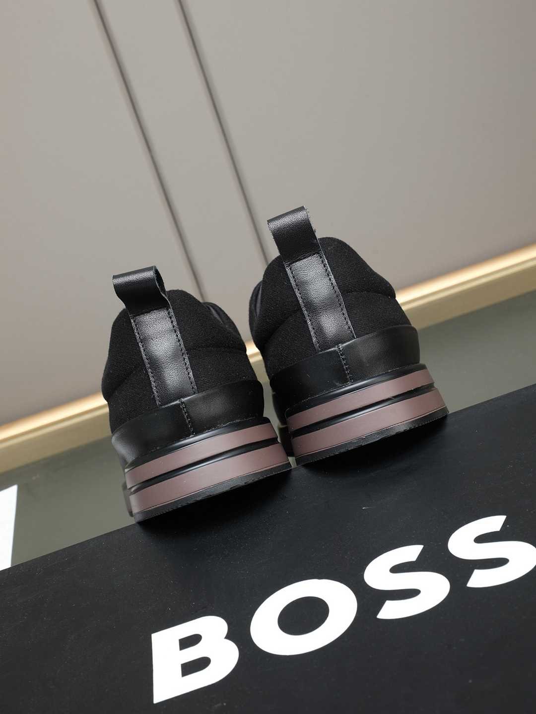 Boss Designer Sneakers Colorway 32 1308240-32