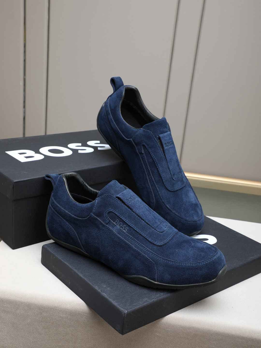 Boss Men’s Leather Casual Sneakers Colorway 18 1308250-18