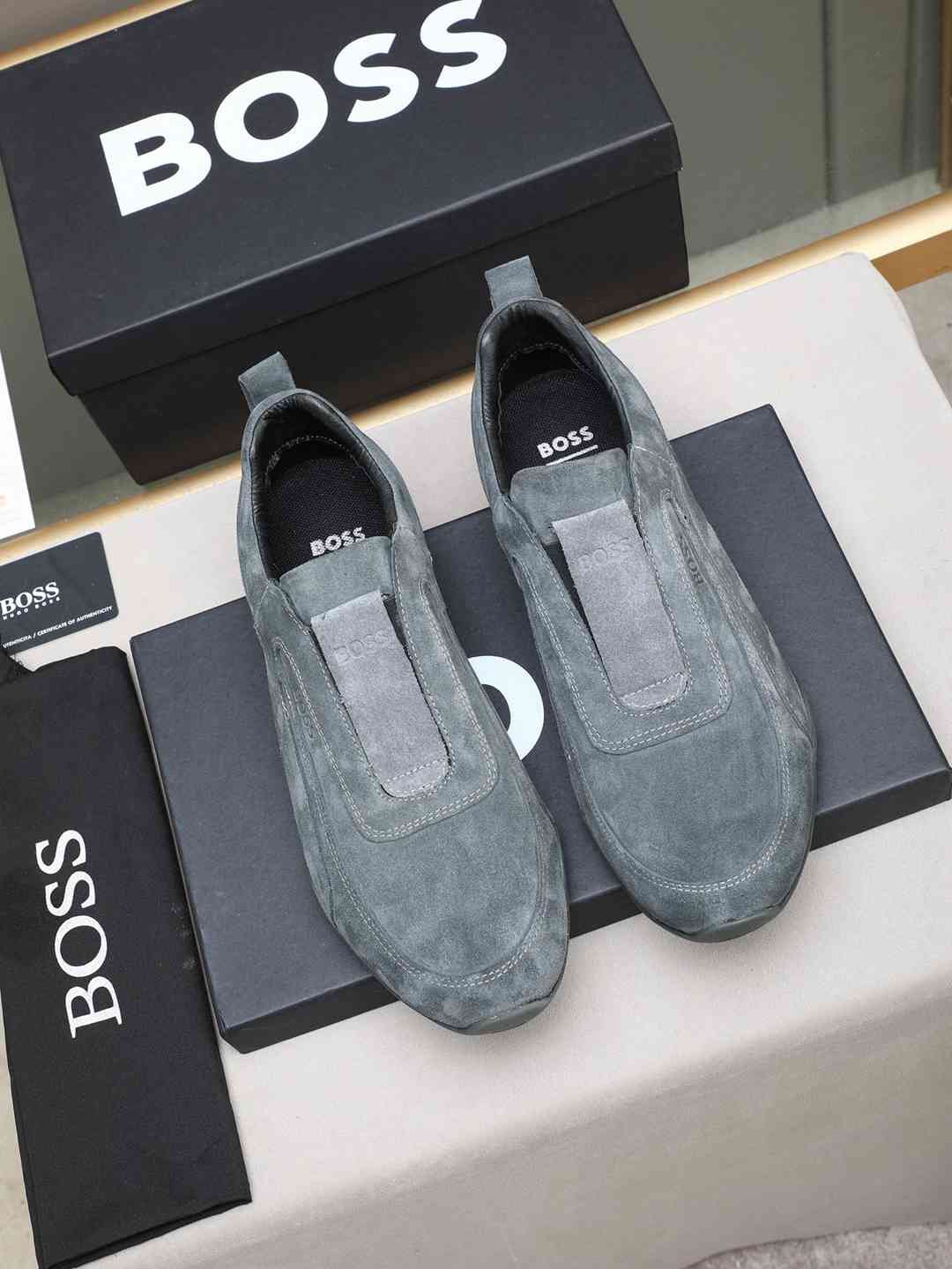 Boss Men’s Leather Casual Sneakers Colorway 17 1308250-17