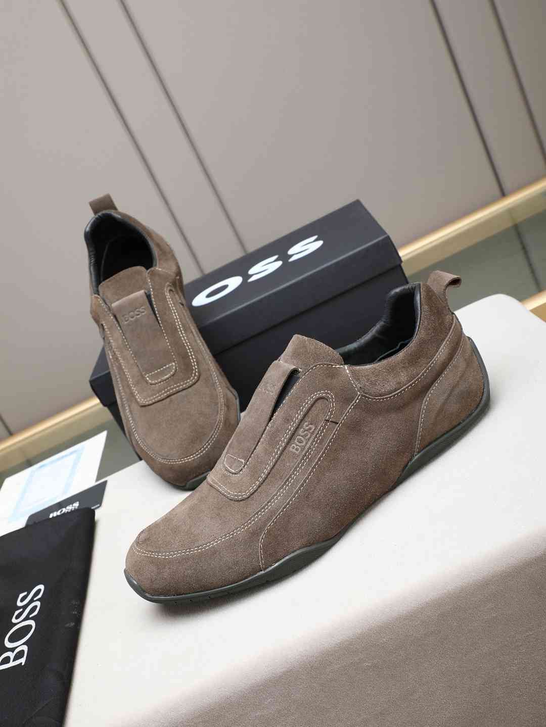 Boss Men’s Leather Casual Sneakers Colorway 16 1308250-16