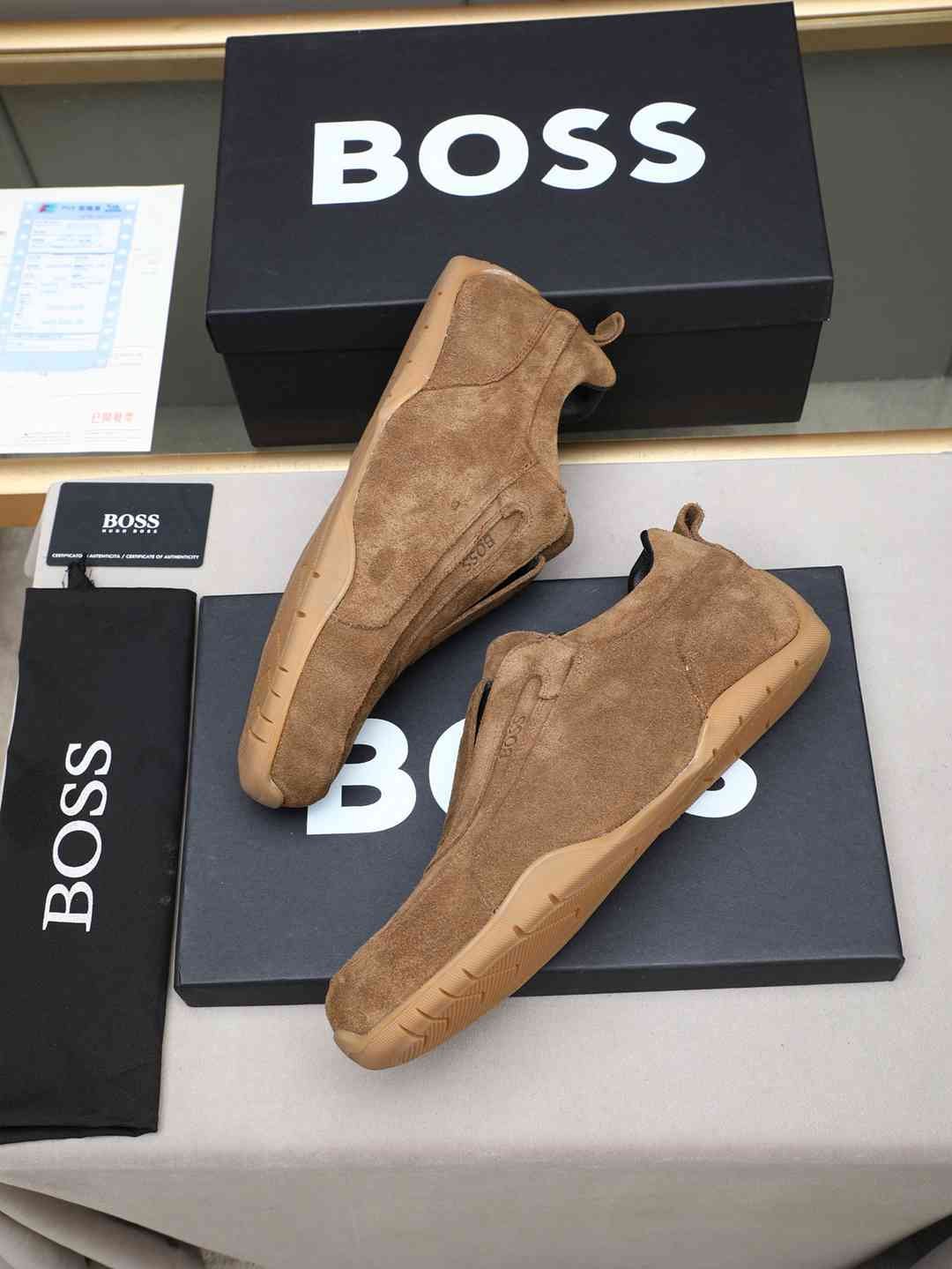 Boss Men’s Leather Casual Sneakers Colorway 15 1308250-15
