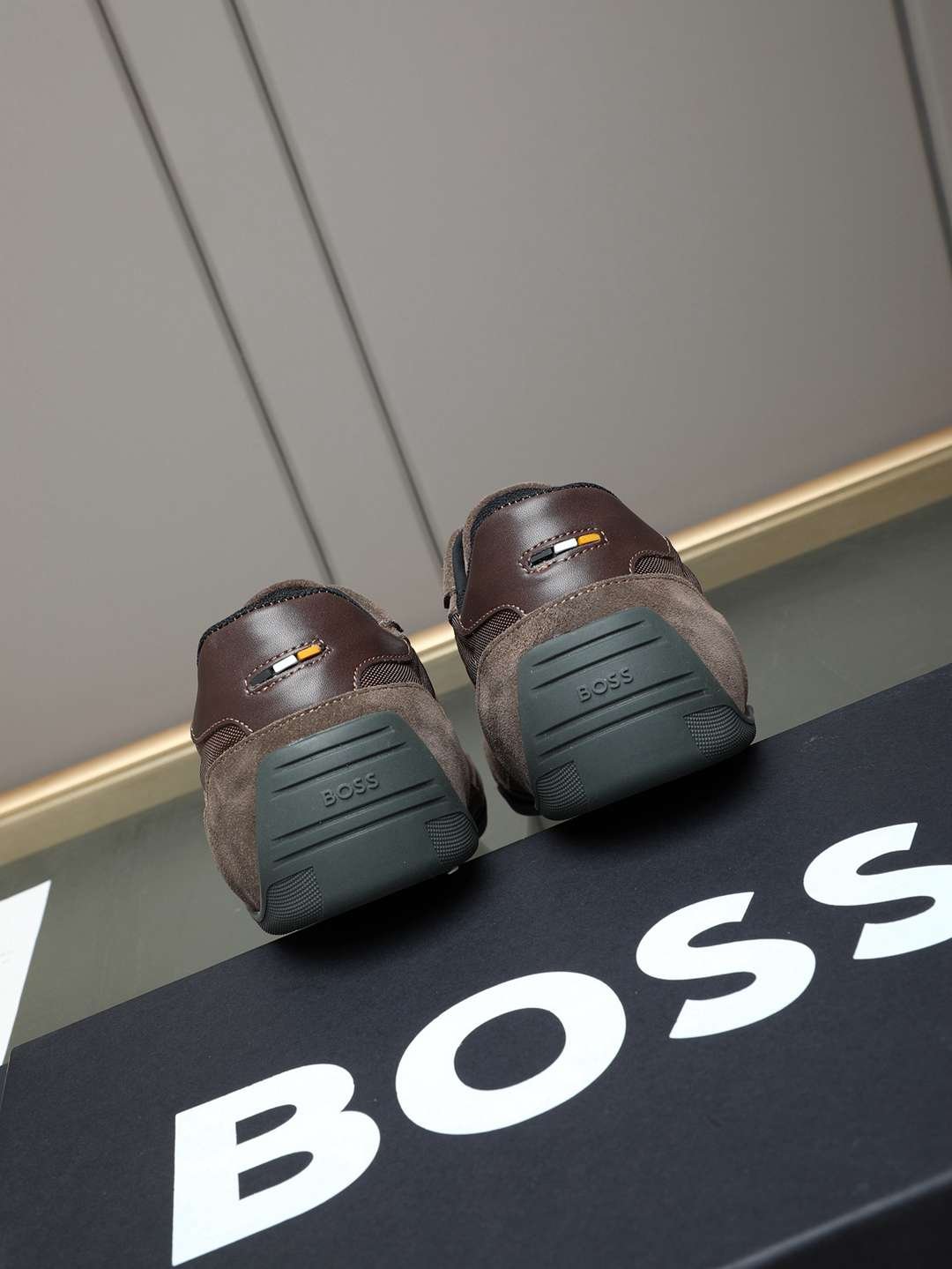 Boss Men’s Leather Casual Sneakers Colorway 13 1308250-13
