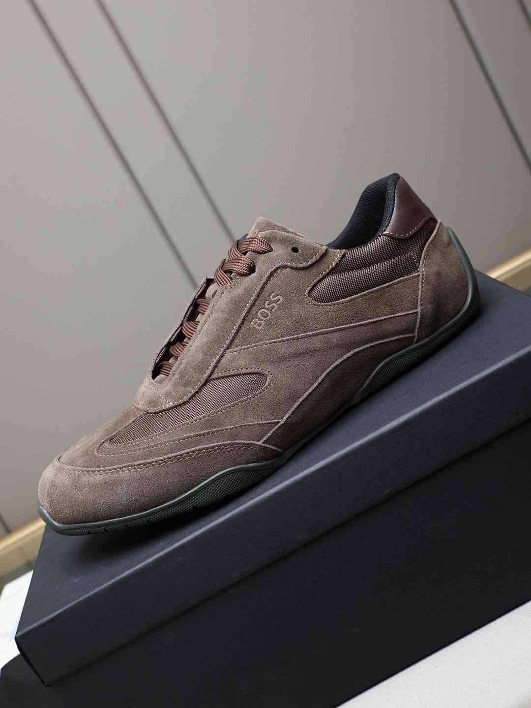 Boss Men’s Leather Casual Sneakers Colorway 13 1308250-13