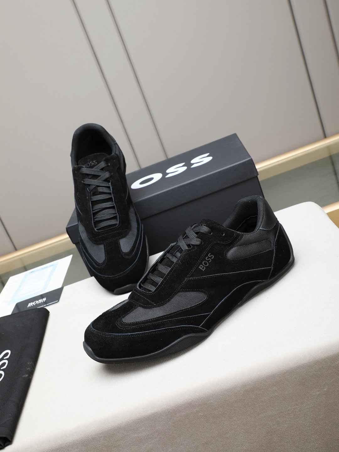 Boss Men’s Leather Casual Sneakers Colorway 11 1308250-11