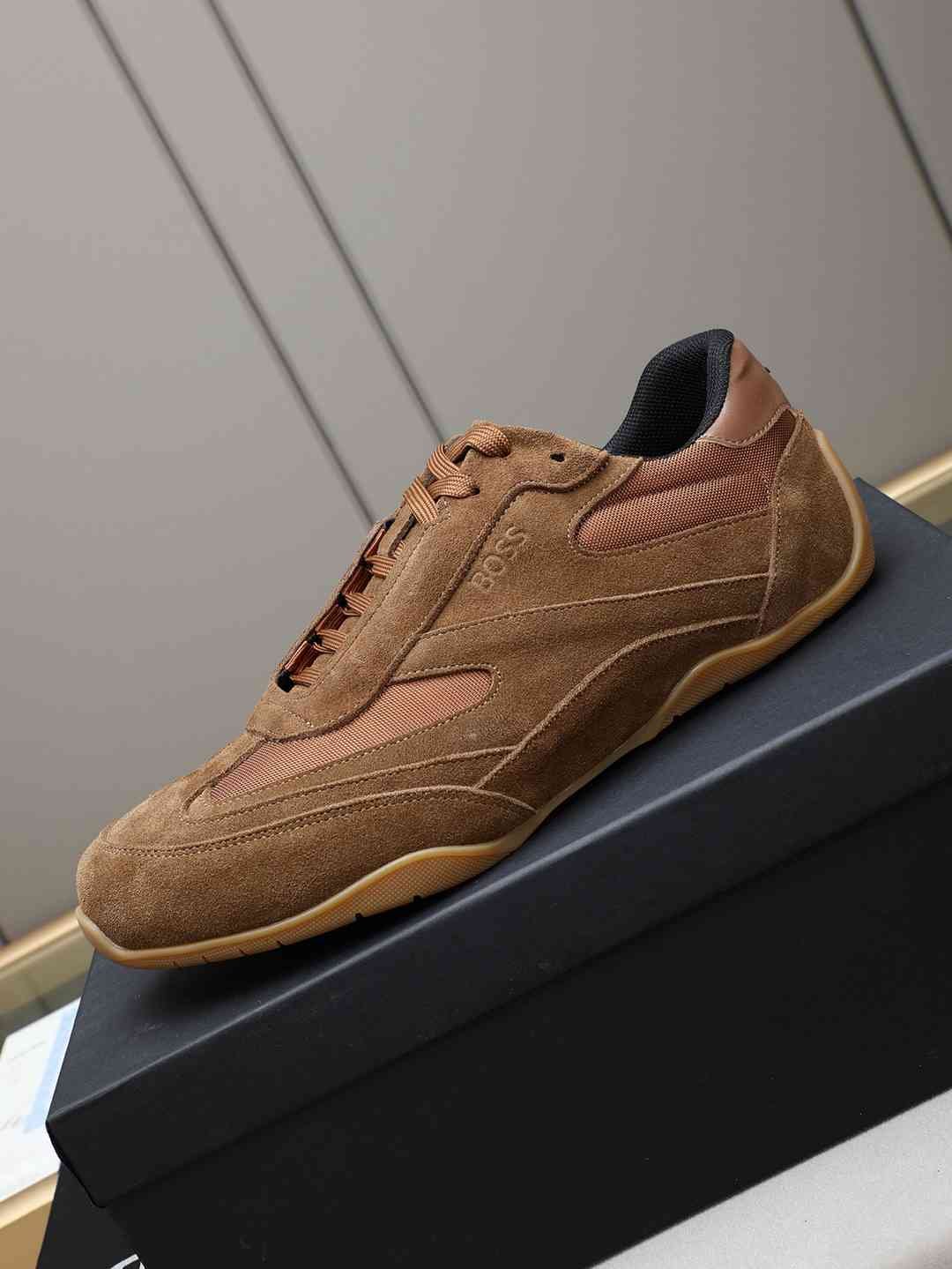Boss Men’s Leather Casual Sneakers Colorway 9 1308250-9