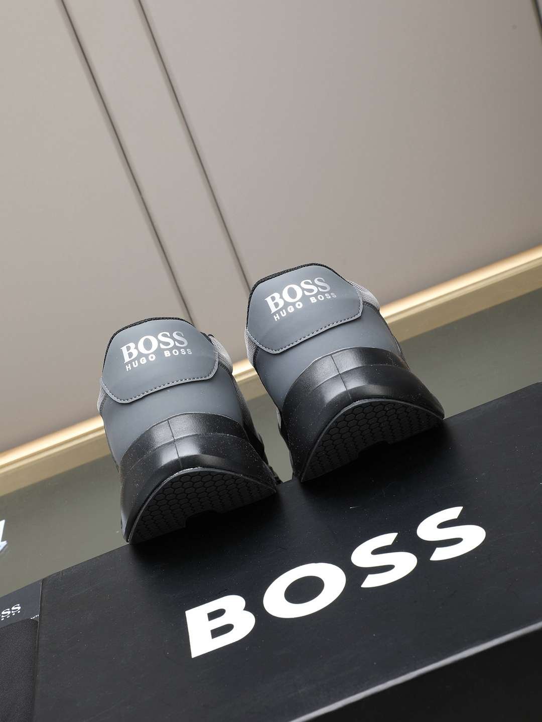 Boss B0SS Designer Sneakers Colorway 8 1308250-8