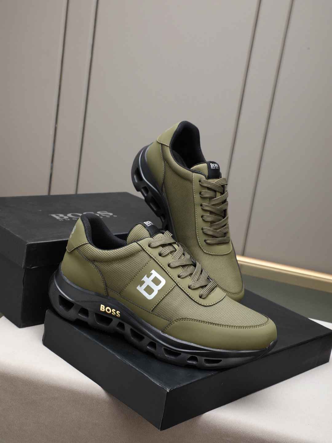 Boss B0SS Designer Sneakers Colorway 6 1308250-6