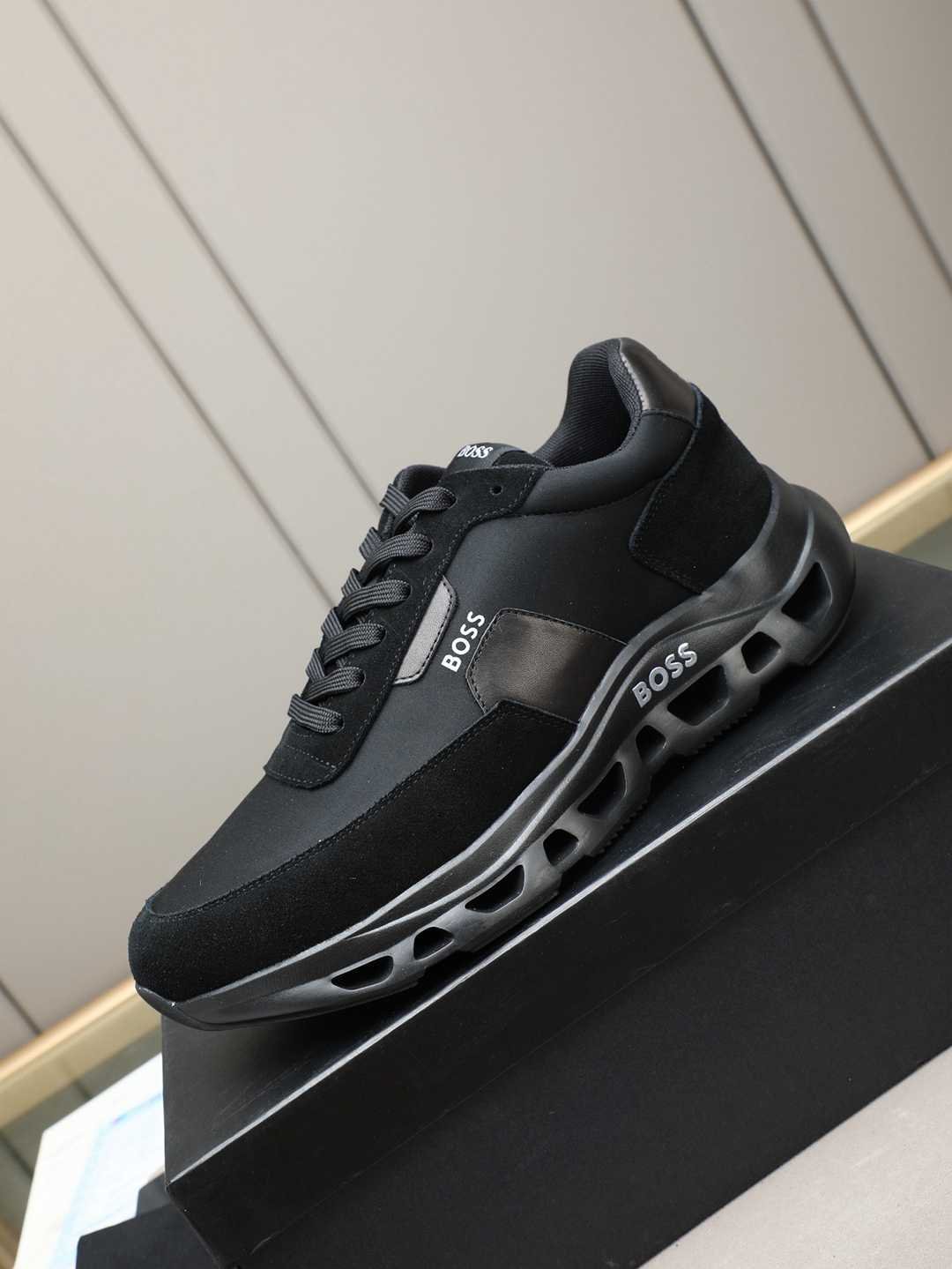 Boss Men’s TPU Sneakers Colorway 5 1308240-5