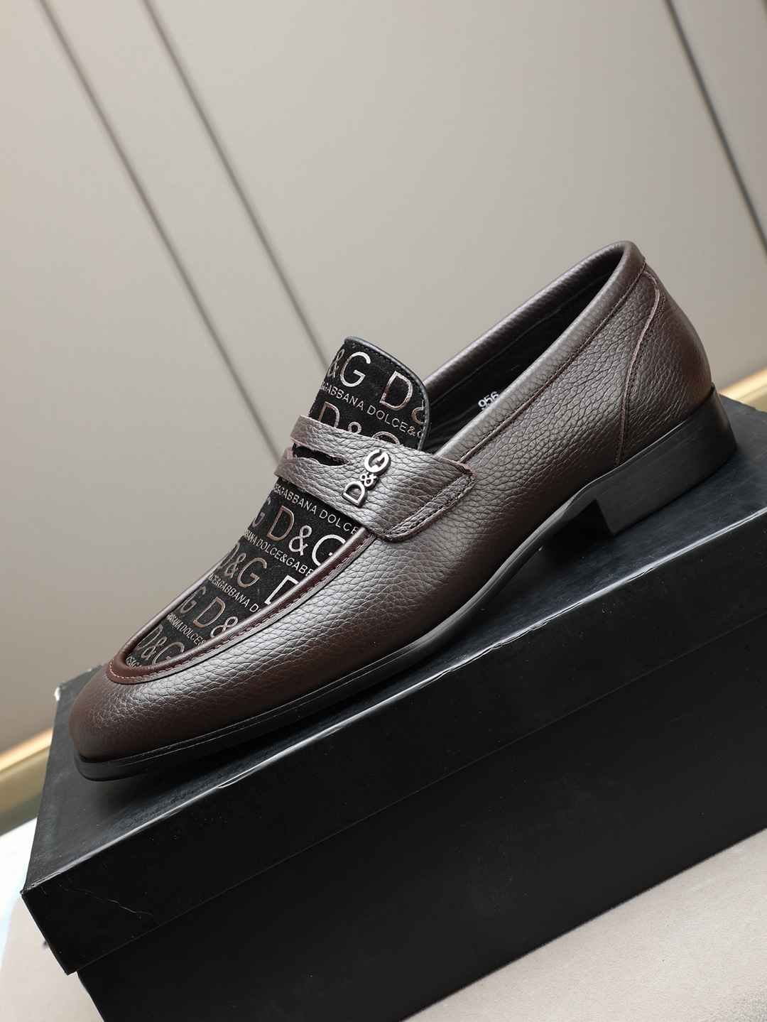 Dolce & Gabbana DG Dress Shoes Colorway 3 1308260-3