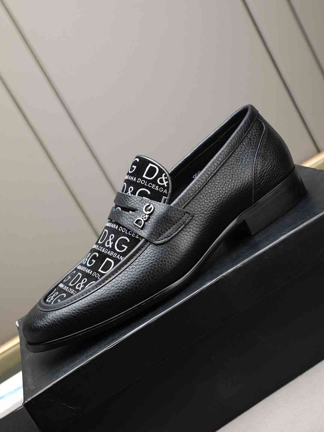 Dolce & Gabbana DG Dress Shoes Colorway 2 1308260-2