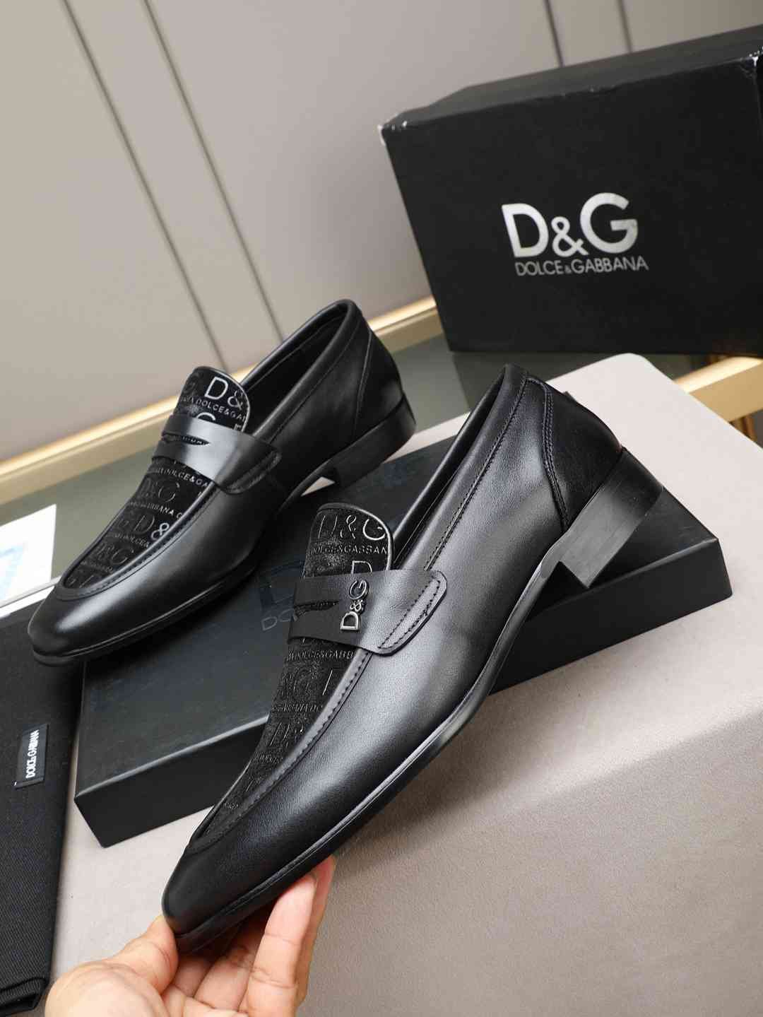 Dolce & Gabbana DG Dress Shoes Colorway 1 1308260-1
