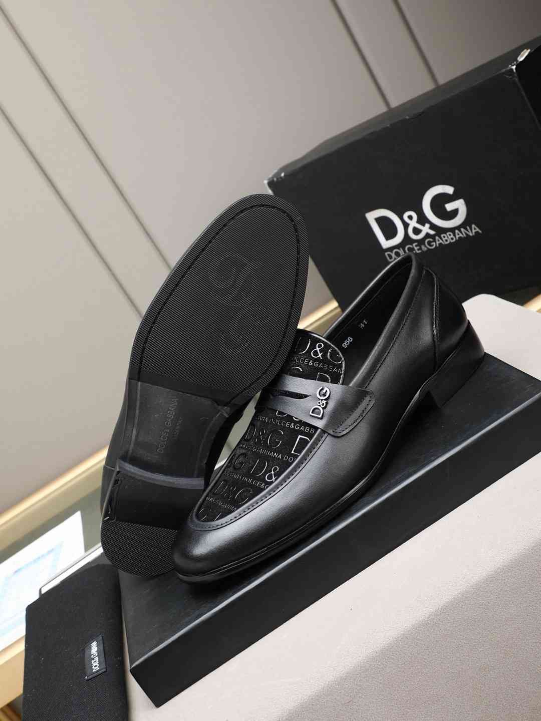 Dolce & Gabbana DG Dress Shoes Colorway 1 1308260-1