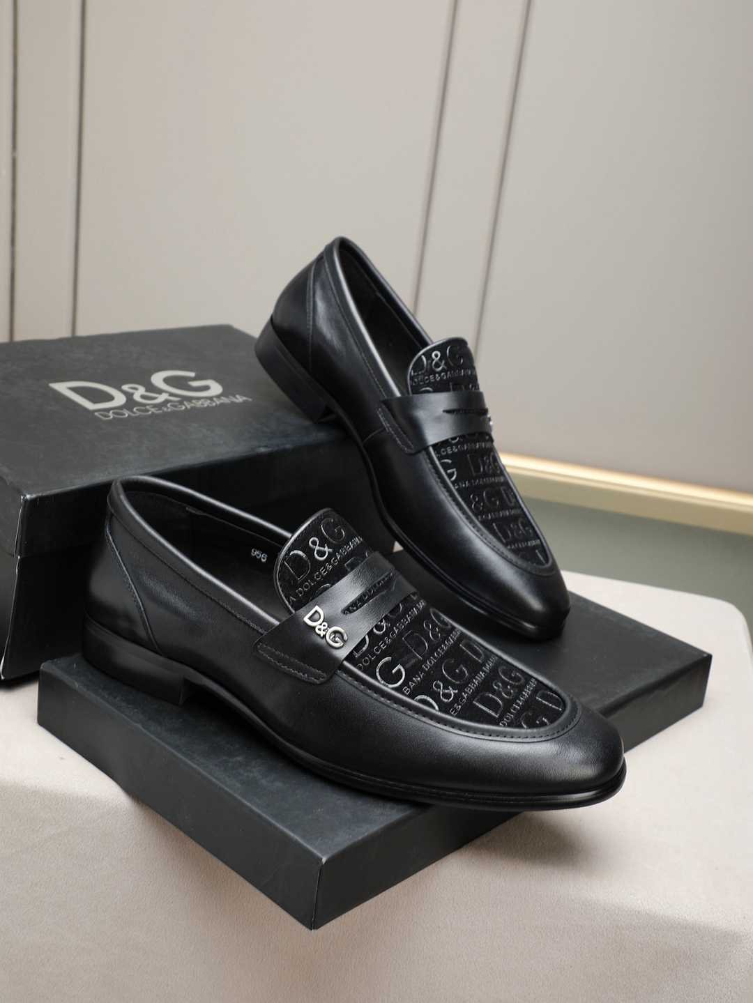Dolce & Gabbana DG Dress Shoes Colorway 1 1308260-1