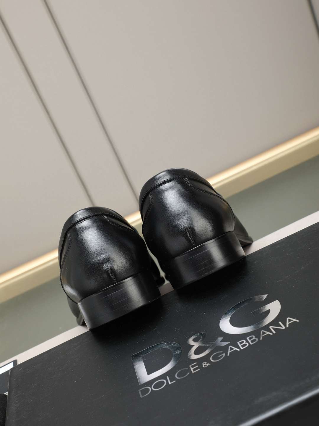 Dolce & Gabbana DG Dress Shoes Colorway 1 1308260-1