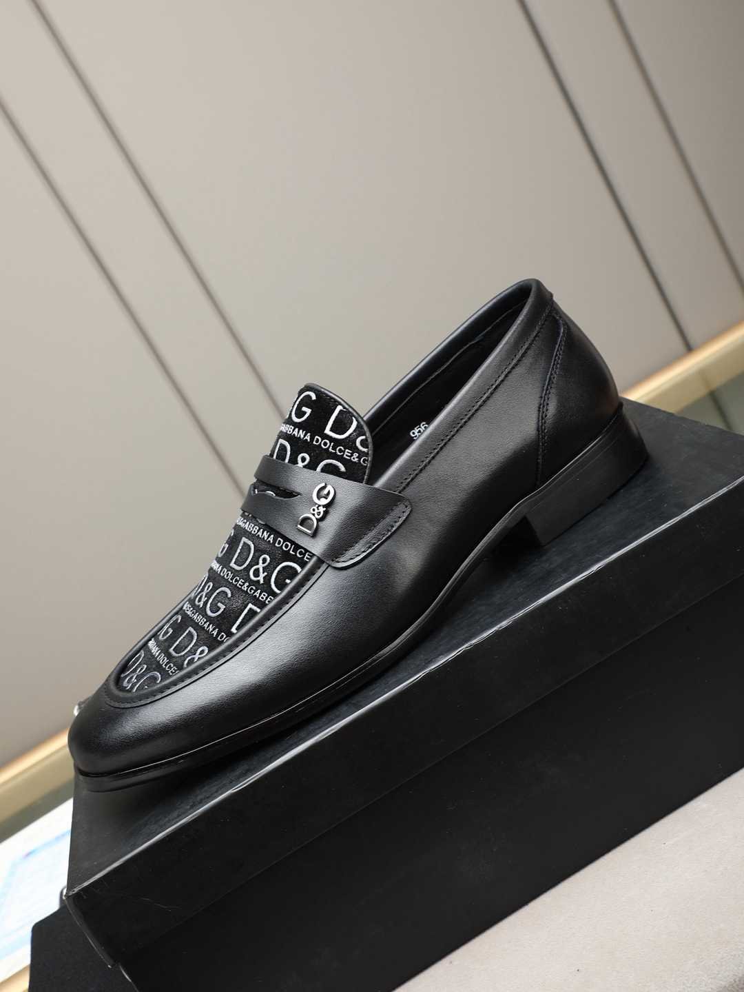 Dolce & Gabbana DG Dress Shoes 1308260
