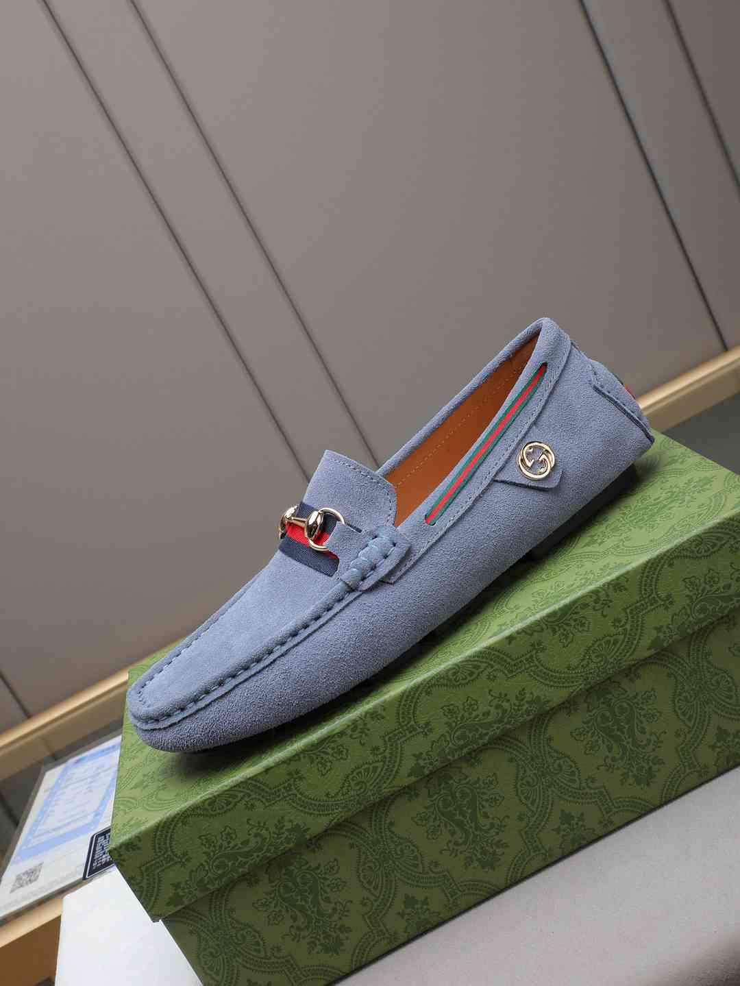 Dolce & Gabbana DG Sneakers Colorway 5 1308220-5