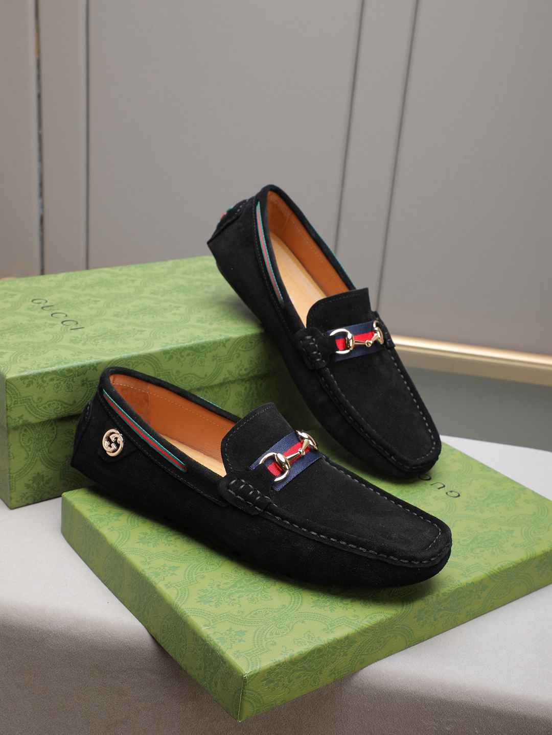 Dolce & Gabbana DG Sneakers Colorway 3 1308220-3