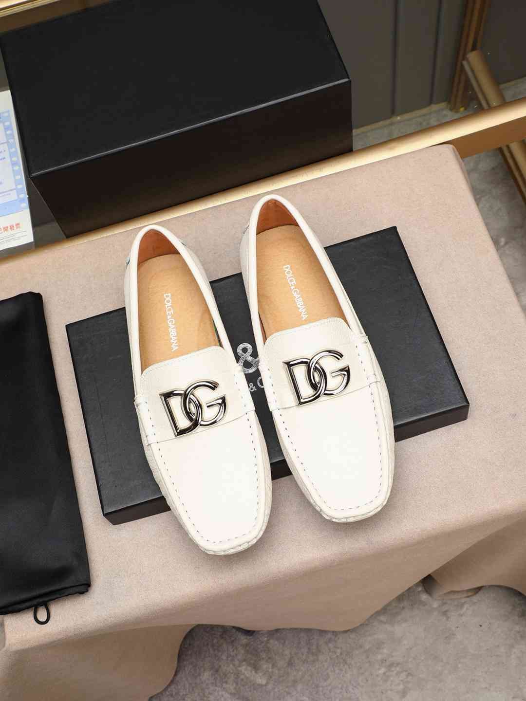 Dolce & Gabbana DG Sneakers Colorway 1 1308220-1