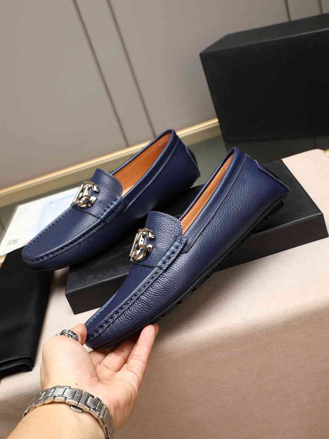 Dolce & Gabbana DG Sneakers 1308220