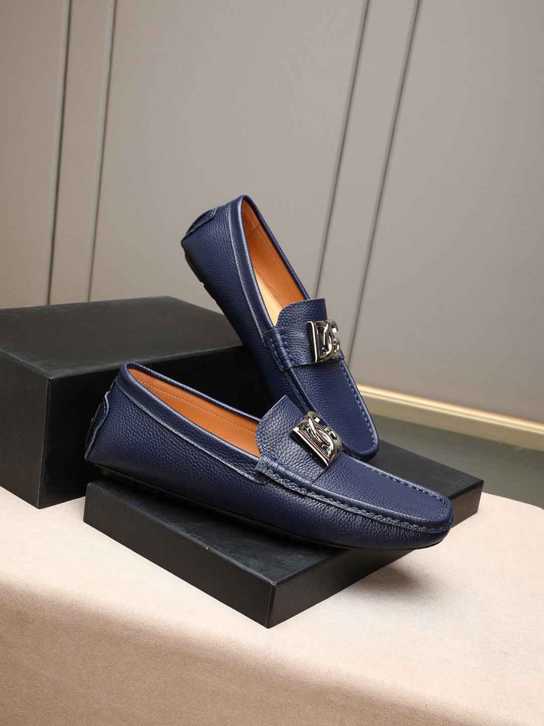 Dolce & Gabbana DG Sneakers 1308220