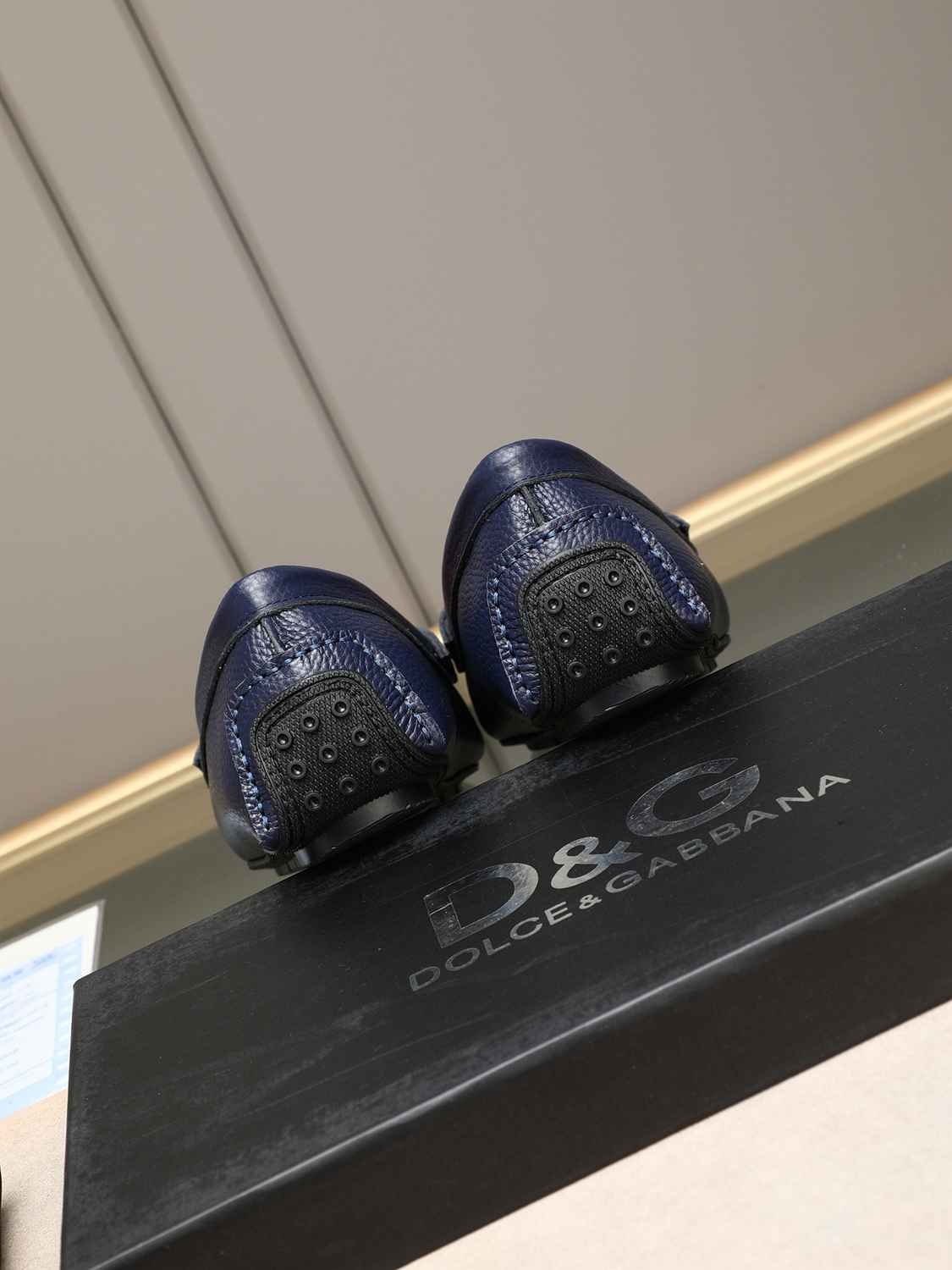 Dolce & Gabbana DG Sneakers 1308220