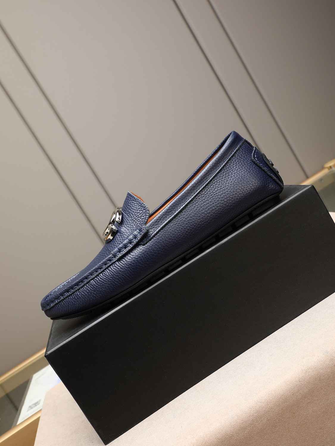 Dolce & Gabbana DG Sneakers 1308220