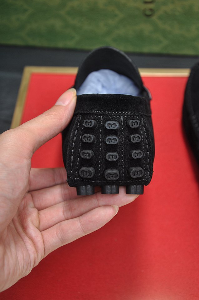 Gucci Leather Sneakers Colorway 3 1133230-3