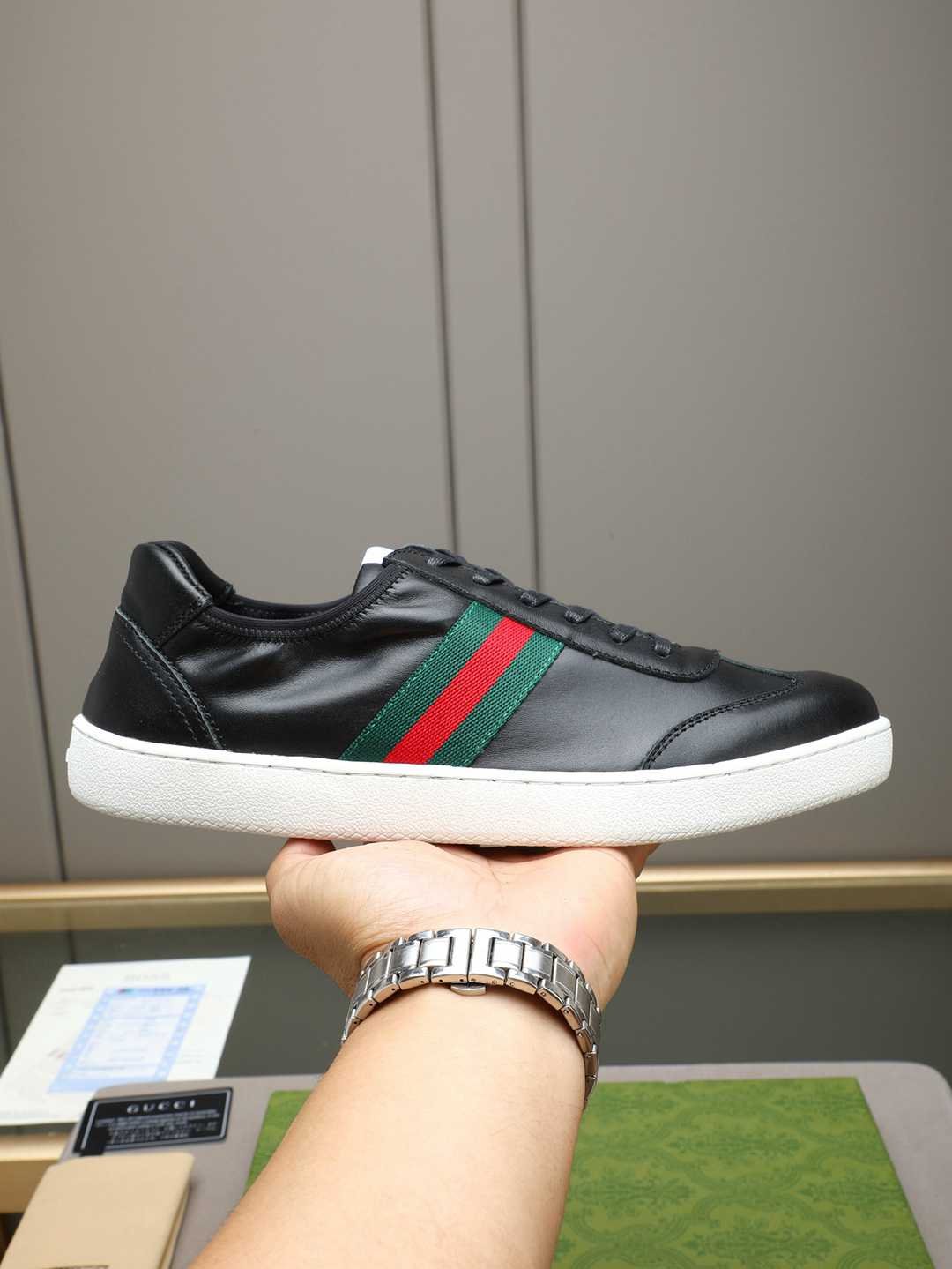 Gucci Leather Court Sneakers Colorway 6 1308230-6