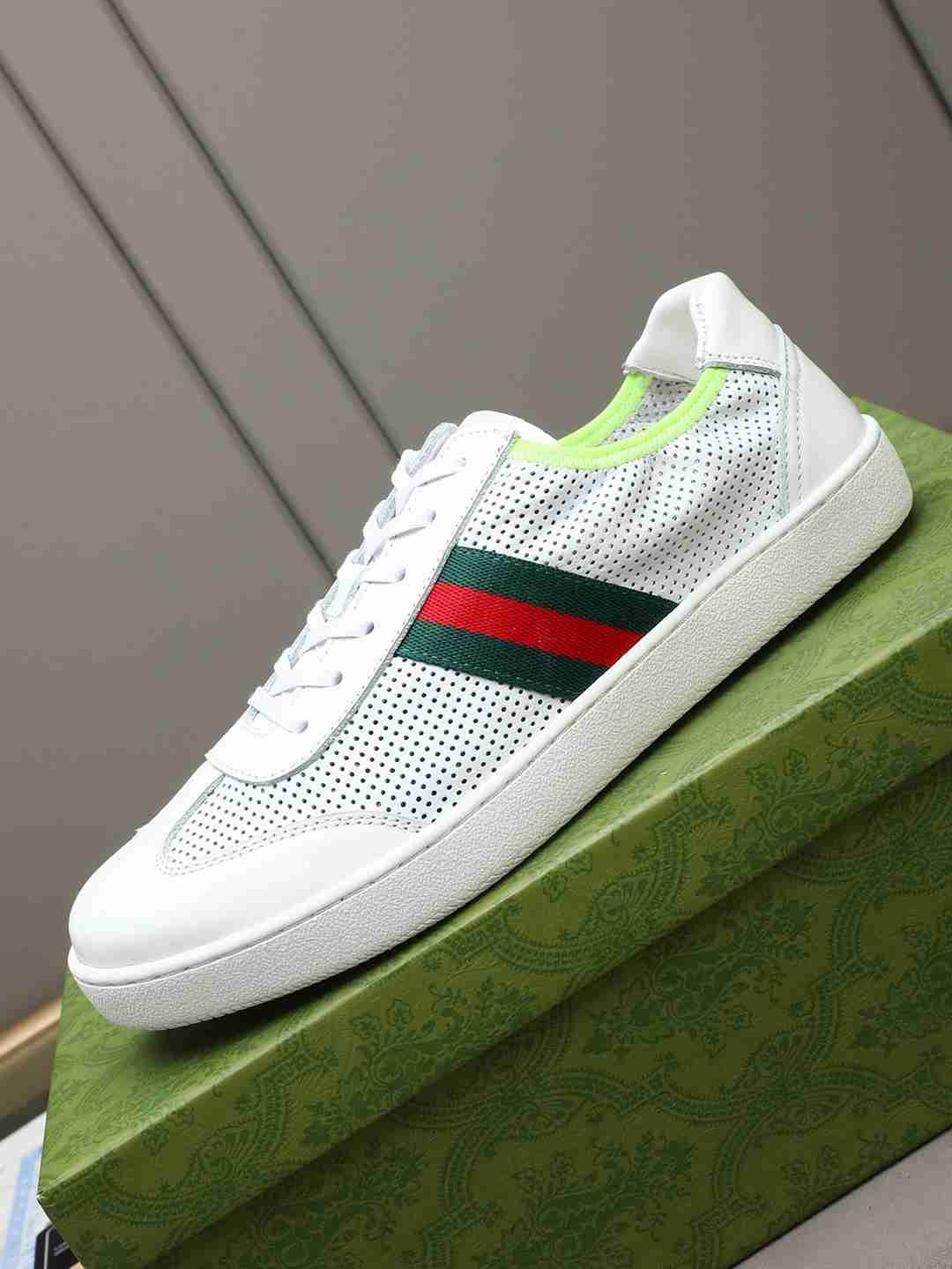 Gucci Leather Court Sneakers Colorway 3 1308230-3