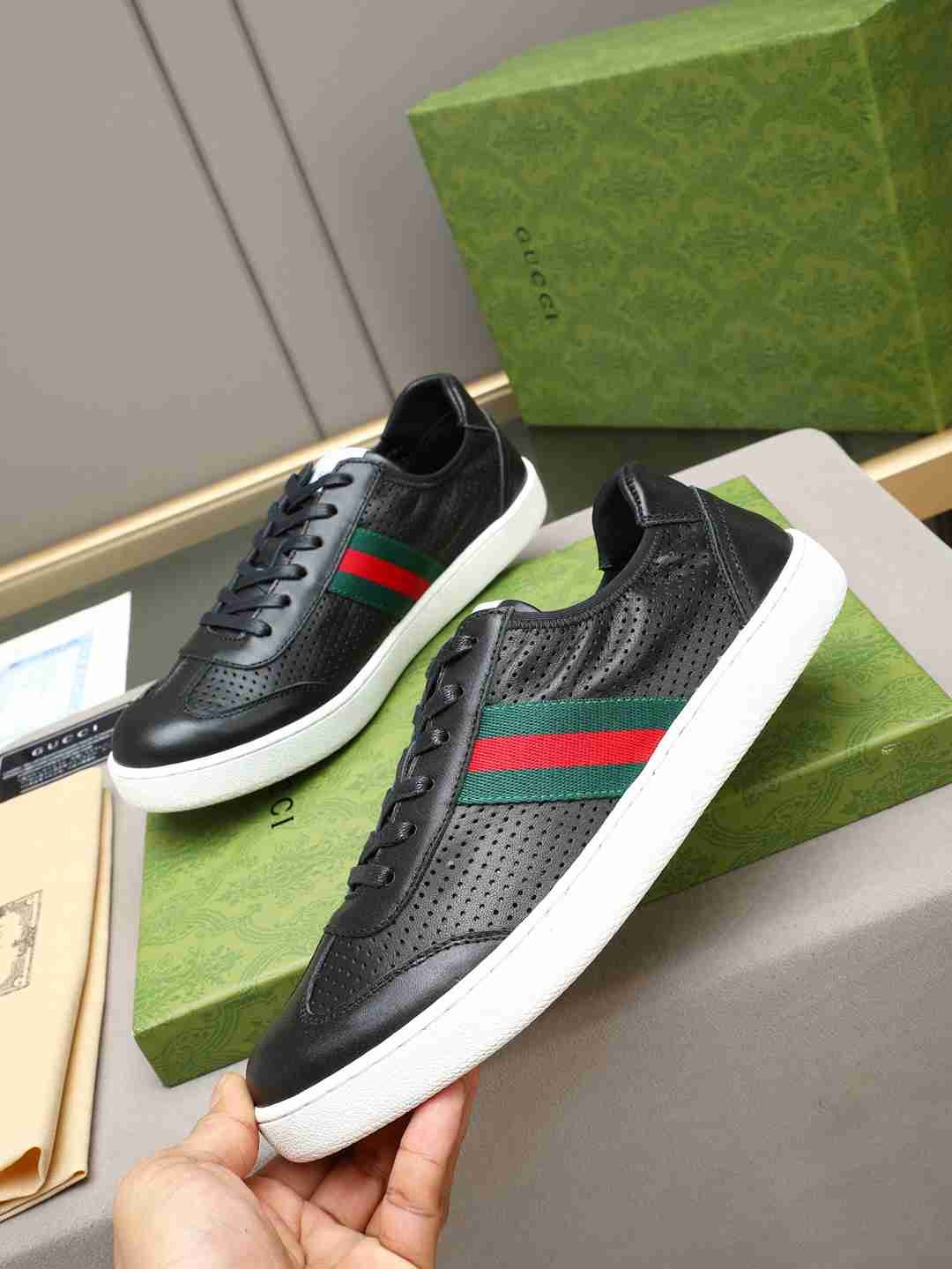 Gucci Leather Court Sneakers Colorway 2 1308230-2