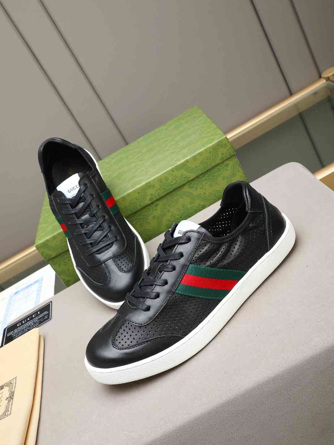 Gucci Leather Court Sneakers Colorway 2 1308230-2