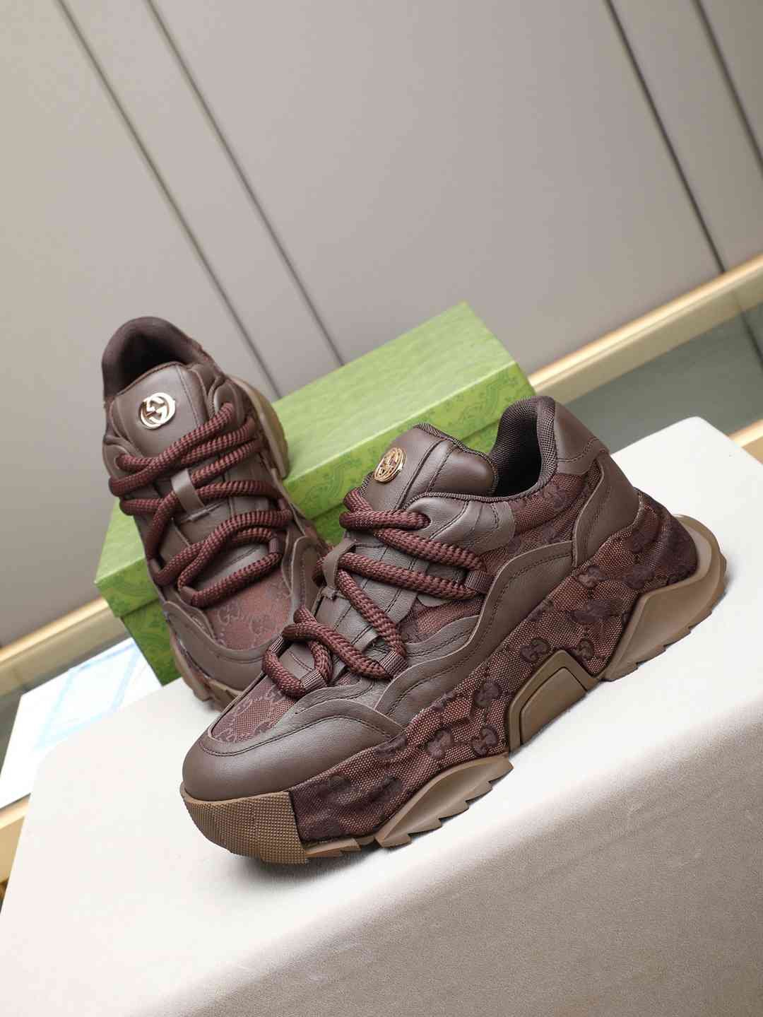 Gucci Leather Sneakers Colorway 4 1308320-4