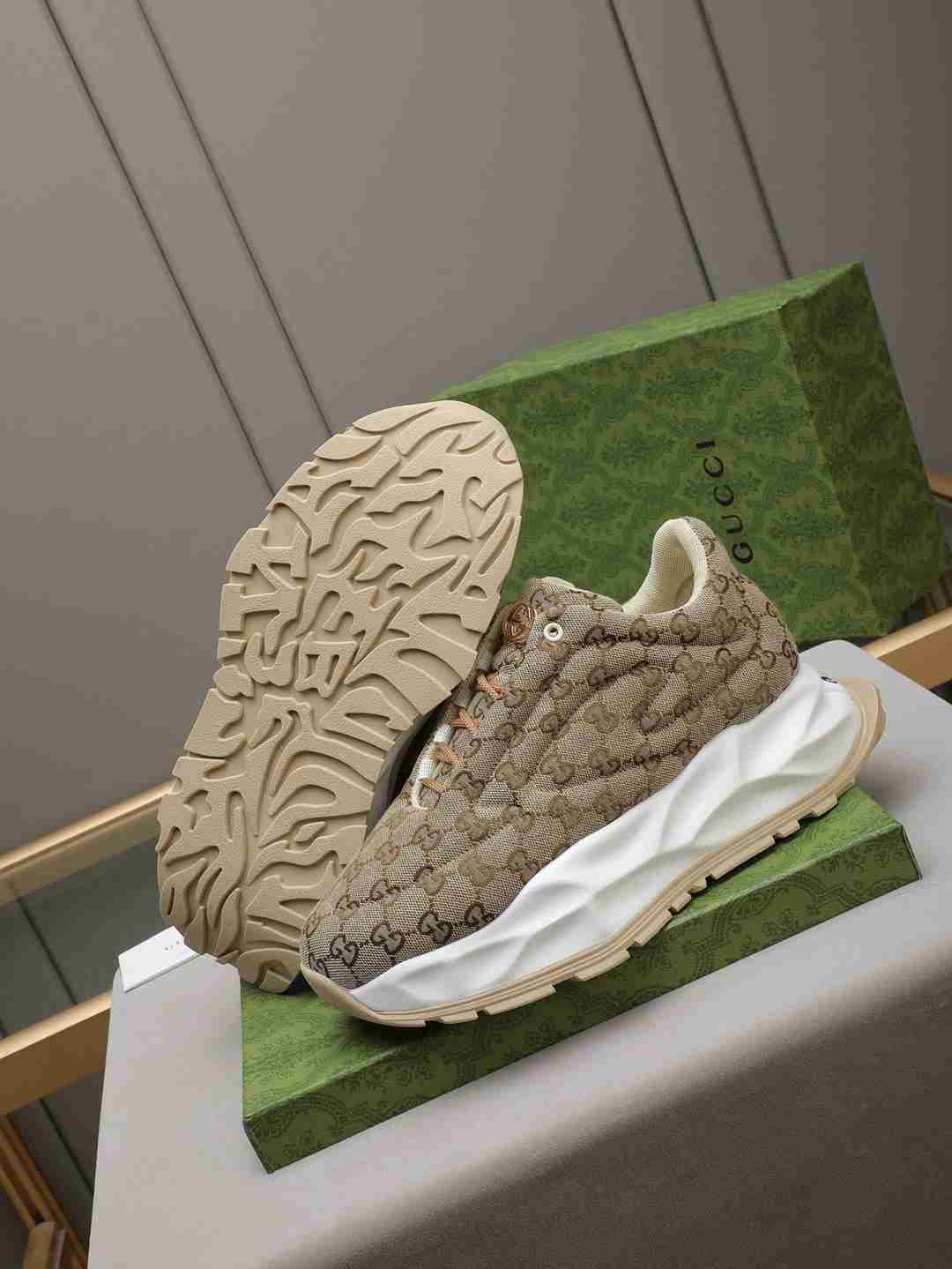 Gucci Canvas Sneakers Colorway 3 1308290-3