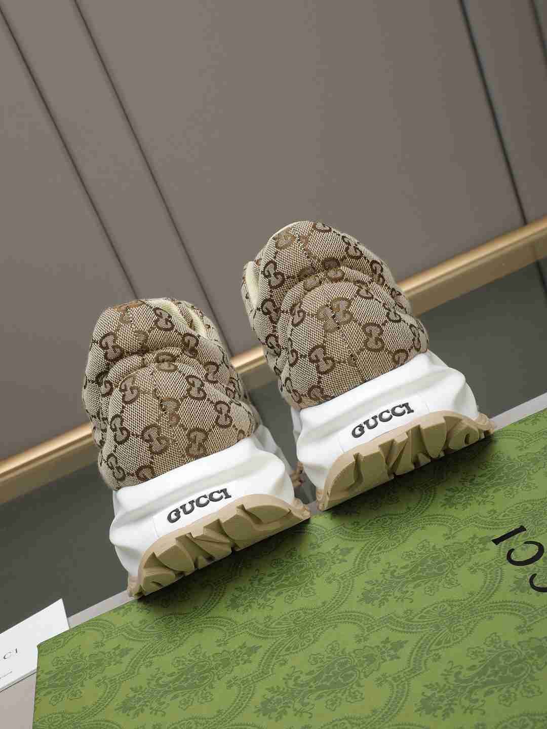 Gucci Canvas Sneakers Colorway 3 1308290-3