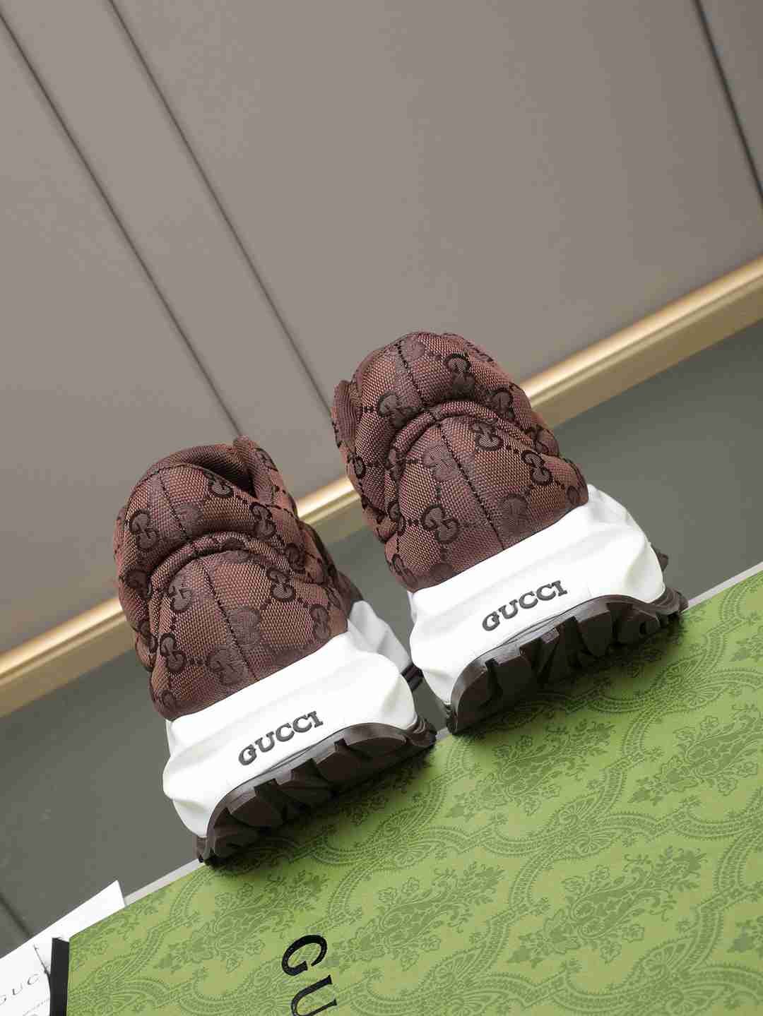 Gucci Canvas Sneakers Colorway 2 1308290-2